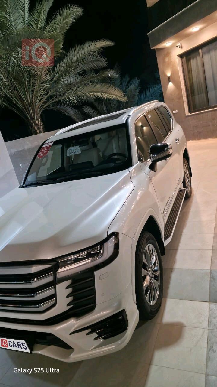 تويوتا لاندكروزر